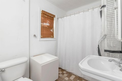 Commercial property in West Palm Beach, Florida 167.97 sq.m. № 2187626 - photo 10