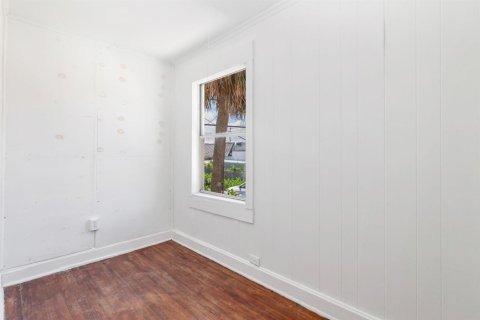 Commercial property in West Palm Beach, Florida 167.97 sq.m. № 2187626 - photo 7