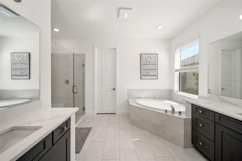 Villa ou maison à vendre à Lakewood Ranch, Floride: 5 chambres, 360.09 m2 № 2134798 - photo 27