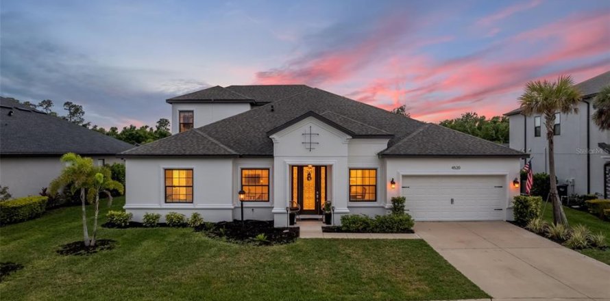 Villa ou maison à Lakewood Ranch, Floride 5 chambres, 360.09 m2 № 2134798