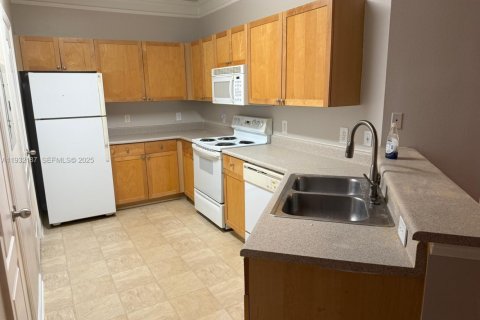 Copropriété à louer à Orlando, Floride: 1 chambre № 1990789 - photo 2