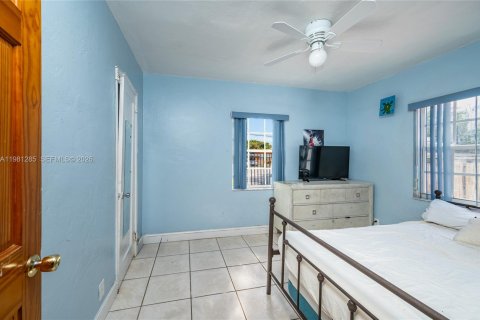 Immobilier commercial à vendre à Miami, Floride № 2051864 - photo 16