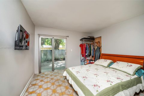 Immobilier commercial à vendre à Miami, Floride № 2051864 - photo 22