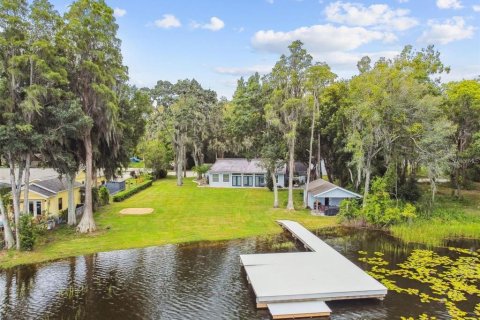 Villa ou maison à Lutz, Floride 5 chambres, 359.25 m2 № 2403217