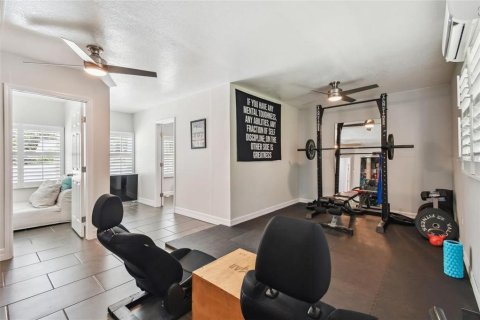 Villa ou maison à vendre à Lutz, Floride: 5 chambres, 359.25 m2 № 2403217 - photo 8