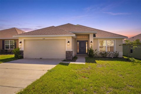 Casa en Spring Hill, Florida 4 dormitorios, 167.6 m2 № 2222445