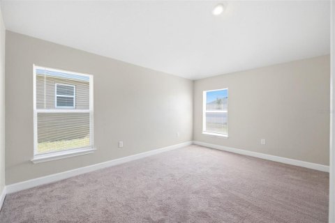 House in Spring Hill, Florida 4 bedrooms, 167.6 sq.m. № 2222445 - photo 16
