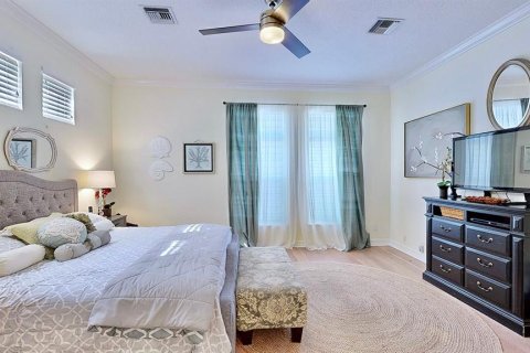 House in Apollo Beach, Florida 5 bedrooms, 371.61 sq.m. № 2092519 - photo 27