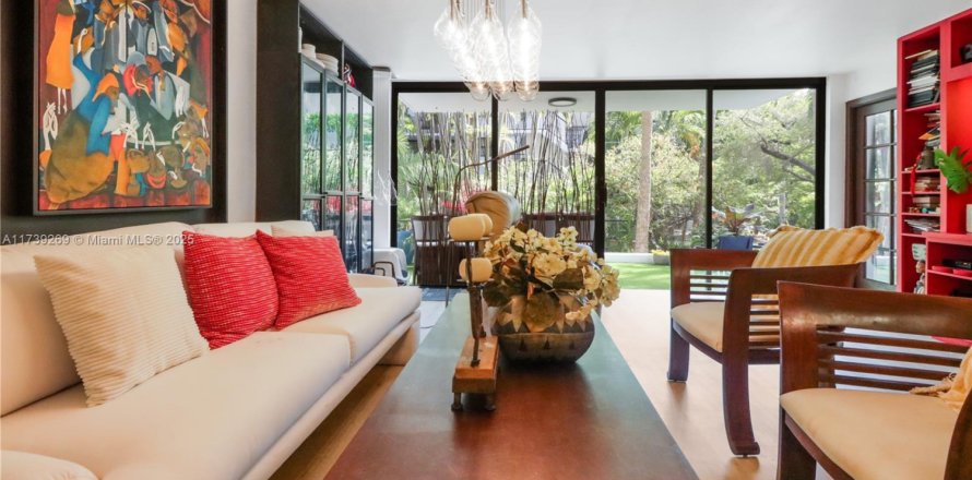 Condo in Key Biscayne, Florida, 3 bedrooms  № 1762688