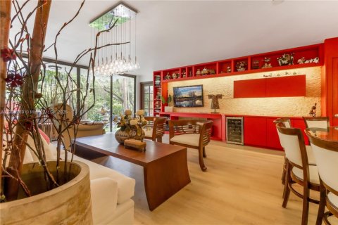 Condo in Key Biscayne, Florida, 3 bedrooms  № 1762688 - photo 8
