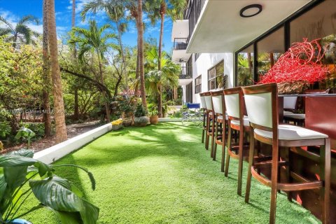 Condo in Key Biscayne, Florida, 3 bedrooms  № 1762688 - photo 22