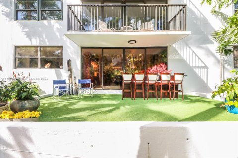 Condo in Key Biscayne, Florida, 3 bedrooms  № 1762688 - photo 20