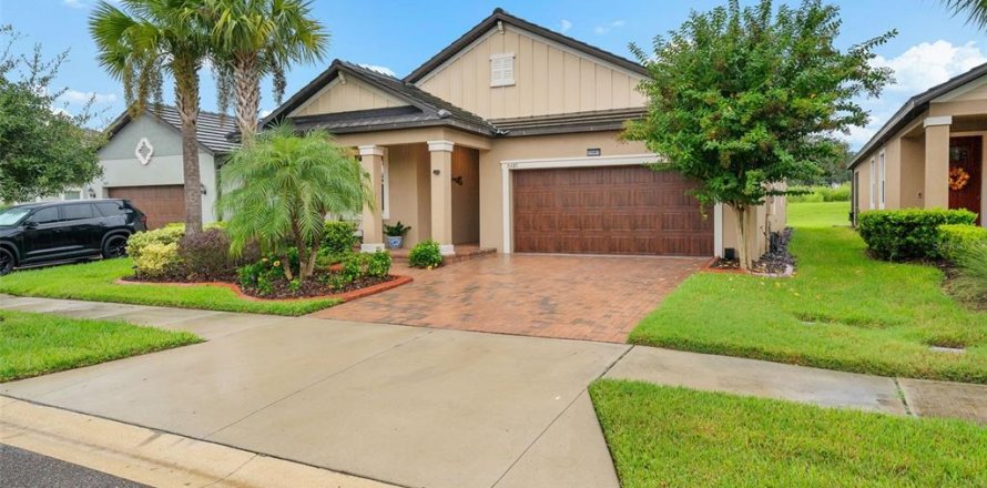 Villa ou maison à San Antonio, Floride 3 chambres, 182.83 m2 № 2410210