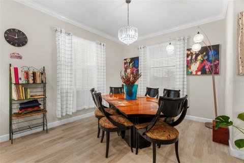 Villa ou maison à vendre à San Antonio, Floride: 3 chambres, 182.83 m2 № 2410210 - photo 15