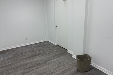 Commercial property in Clearwater, Florida 129.41 sq.m. № 2215123 - photo 9