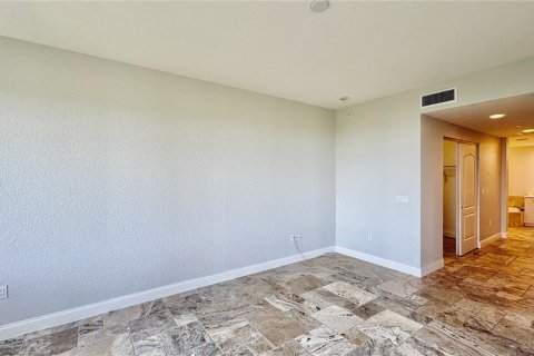 Condominio en alquiler en New Smyrna Beach, Florida, 3 dormitorios, 196.67 m2 № 1905509 - foto 16