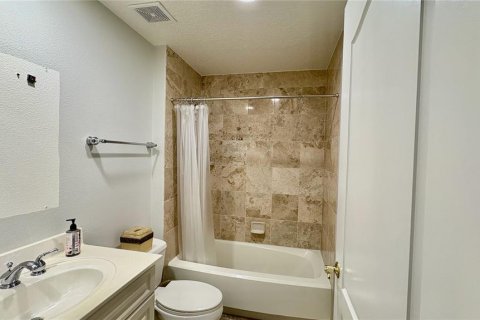 Condominio en alquiler en New Smyrna Beach, Florida, 3 dormitorios, 196.67 m2 № 1905509 - foto 24