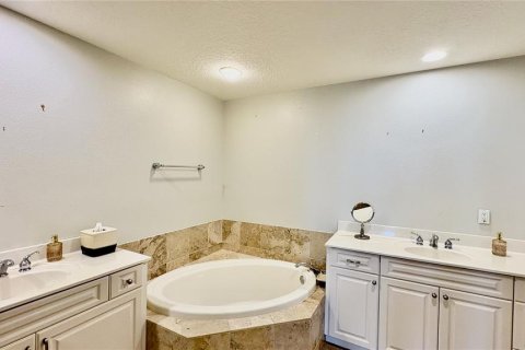 Condominio en alquiler en New Smyrna Beach, Florida, 3 dormitorios, 196.67 m2 № 1905509 - foto 17