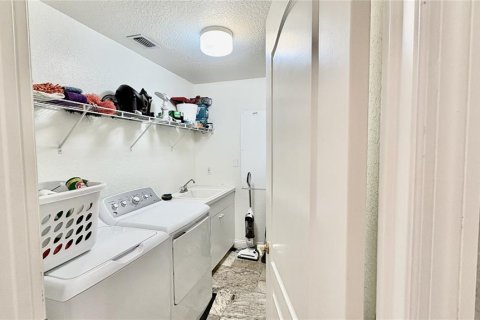 Condominio en alquiler en New Smyrna Beach, Florida, 3 dormitorios, 196.67 m2 № 1905509 - foto 28