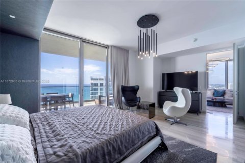 Condominio en venta en Sunny Isles Beach, Florida, 2 dormitorios, 151.8 m2 № 1928441 - foto 23