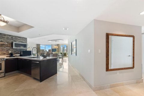 Copropriété à vendre à Sunny Isles Beach, Floride: 3 chambres, 135.73 m2 № 1965272 - photo 7
