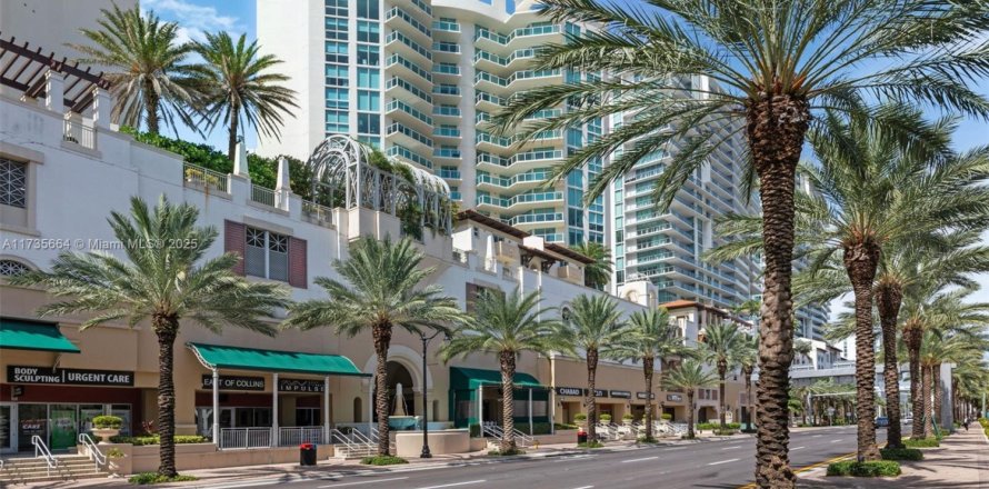 Condo à Sunny Isles Beach, Floride, 3 chambres  № 1965272