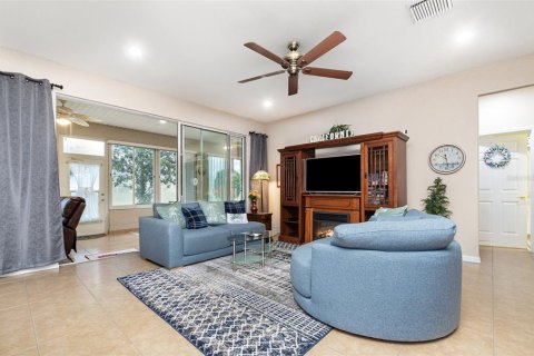 House in Summerfield, Florida 2 bedrooms, 173.73 sq.m. № 1784439 - photo 17