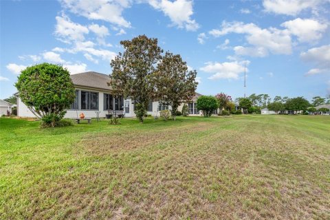 House in Summerfield, Florida 2 bedrooms, 173.73 sq.m. № 1784439 - photo 6