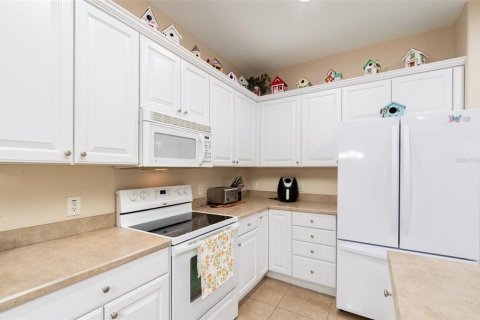 House in Summerfield, Florida 2 bedrooms, 173.73 sq.m. № 1784439 - photo 21
