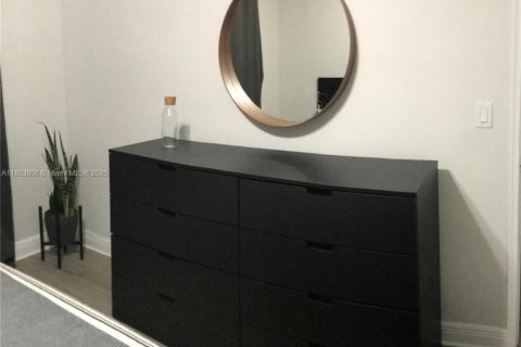 Apartment in Miami Beach, Florida 1 bedroom, 56.76 sq.m. № 1929974 - photo 8