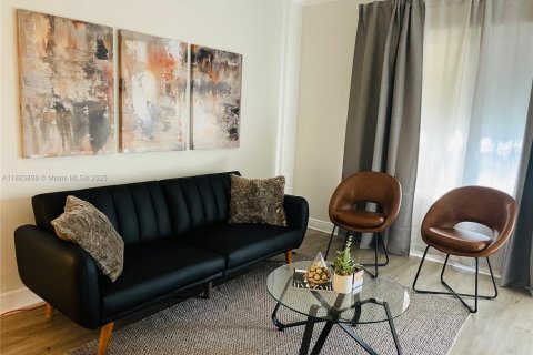 Apartment in Miami Beach, Florida 1 bedroom, 56.76 sq.m. № 1929974 - photo 1