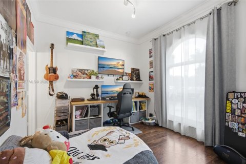 Купить виллу или дом в Майами, Флорида 5 спален, 301.28м2, № 2154268 - фото 29