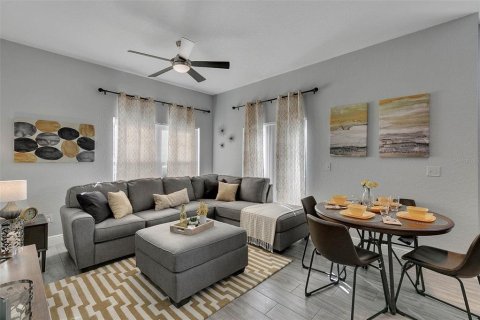 Touwnhouse à louer à Kissimmee, Floride: 4 chambres, 136.57 m2 № 2098567 - photo 3