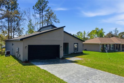 Villa ou maison à louer à Ocala, Floride: 4 chambres, 170.29 m2 № 2431154 - photo 2