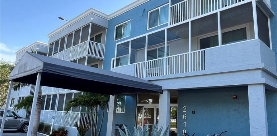 Condominio en Sarasota, Florida, 2 dormitorios № 1913069