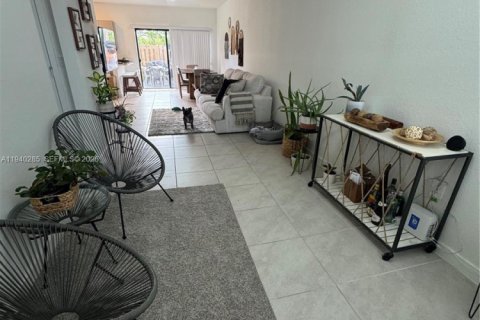 Touwnhouse à louer à Florida City, Floride: 4 chambres № 1997375 - photo 7