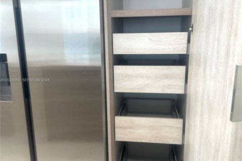 Condo in Sunny Isles Beach, Florida, 3 bedrooms  № 2088225 - photo 13
