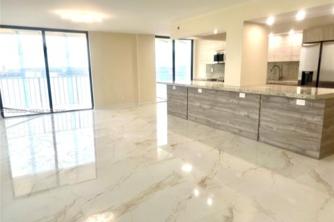 Condo in Sunny Isles Beach, Florida, 3 bedrooms  № 2088225 - photo 3