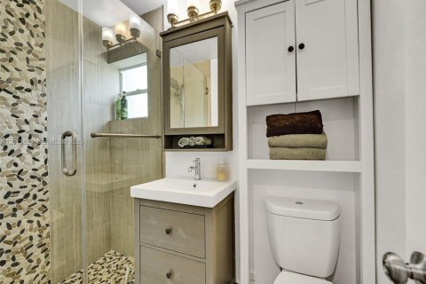 Casa en venta en Hallandale Beach, Florida, 4 dormitorios, 195.09 m2 № 2075974 - foto 30