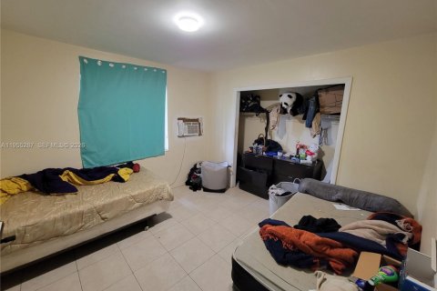 Commercial property in Homestead, Florida 145.48 sq.m. № 2009872 - photo 10