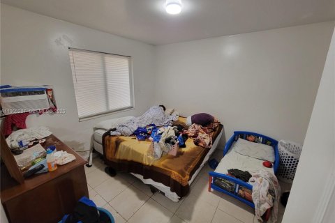 Commercial property in Homestead, Florida 145.48 sq.m. № 2009872 - photo 20