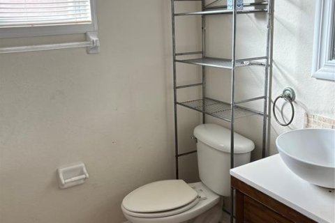 Casa en alquiler en Winter Haven, Florida, 3 dormitorios, 109.72 m2 № 1446105 - foto 13