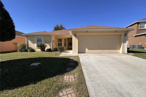 Casa en alquiler en Winter Haven, Florida, 3 dormitorios, 109.72 m2 № 1446105 - foto 1
