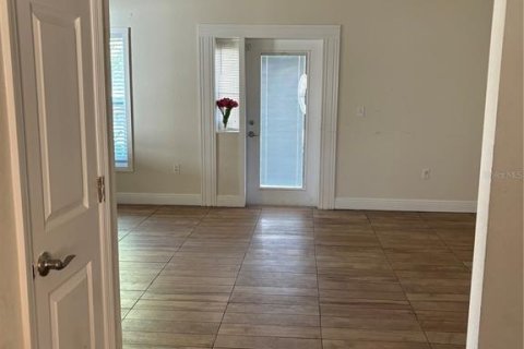 Casa en alquiler en Winter Haven, Florida, 3 dormitorios, 109.72 m2 № 1446105 - foto 4