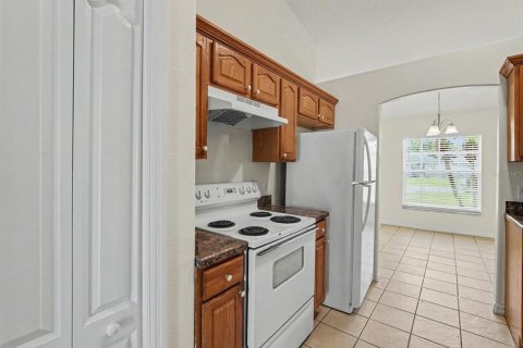 House in Kissimmee, Florida 4 bedrooms, 140.65 sq.m. № 2217347 - photo 14