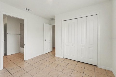 House in Kissimmee, Florida 4 bedrooms, 140.65 sq.m. № 2217347 - photo 11