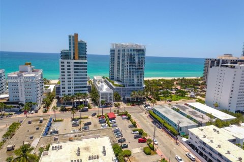 Купить кондоминиум в Майами-Бич, Флорида 2 спальни, 104.79м2, № 2052007 - фото 28