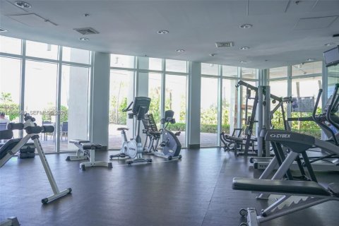 Купить кондоминиум в Майами-Бич, Флорида 2 спальни, 104.79м2, № 2052007 - фото 18