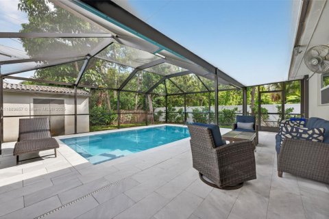 House in Fort Lauderdale, Florida 3 bedrooms, 134.06 sq.m. № 1946524 - photo 6
