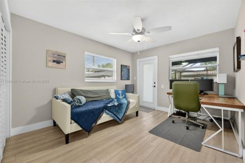 House in Fort Lauderdale, Florida 3 bedrooms, 134.06 sq.m. № 1946524 - photo 17